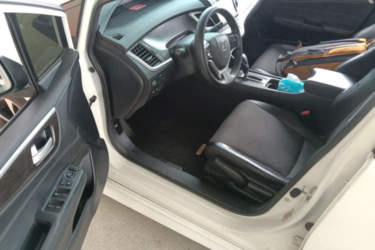 Used Honda Jade 2014 1.8L Automatic Comfort Elite Version 5 Seats