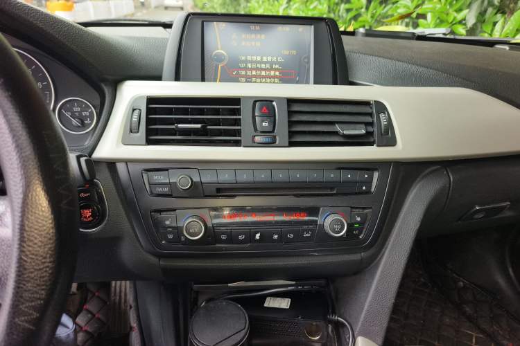 Used BMW 3 Series 2013 320i Sport Edition
