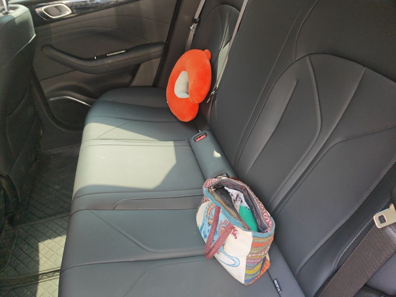 Geely Galaxy Stellar 6 2026 Model 125km Long-range Edition — снимка 17