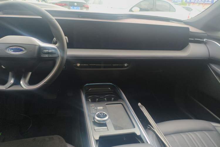Used Ford Mondeo 2025 2.0T EcoBoost Ultimate Edition