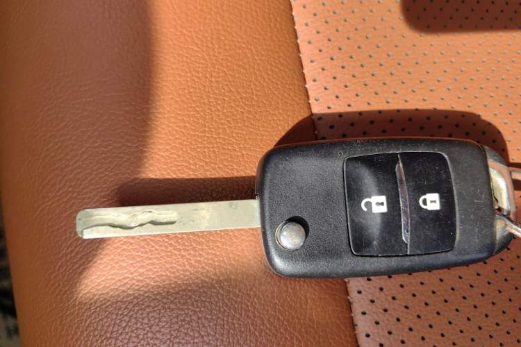 Used Oshan CX70 2016 1.6L Manual Luxury Model