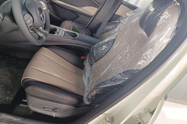 Used BYD Dolphin 2025 420km Free Edition
