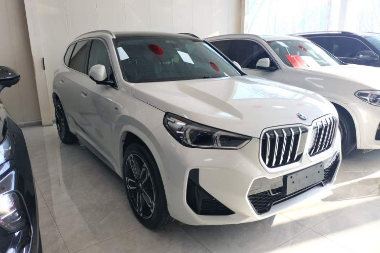 Used BMW X1 2023 sDrive25Li M Sport Package Front Right 45 Deg