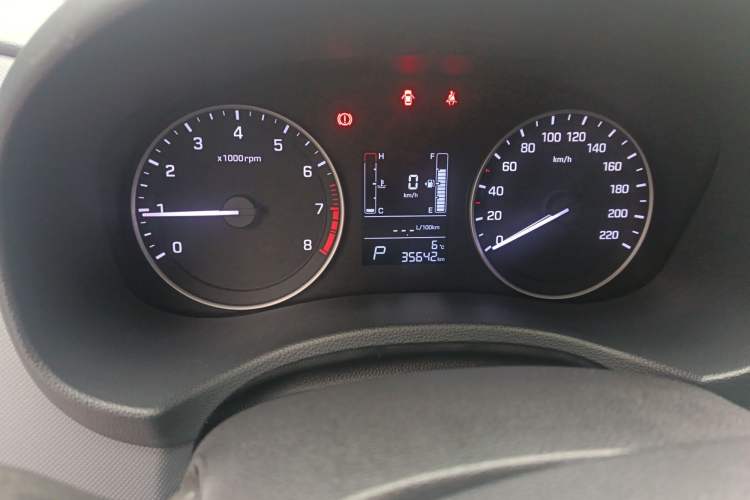 Used Hyundai ix25 2015 1.6L Automatic Two-Wheel Drive Smart GLS Trim