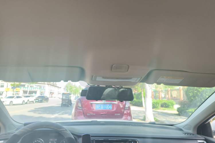 Used Roewe i6 2019 PLUS 1.6L CVT 4G Connected Luxury Deluxe Edition Headliner