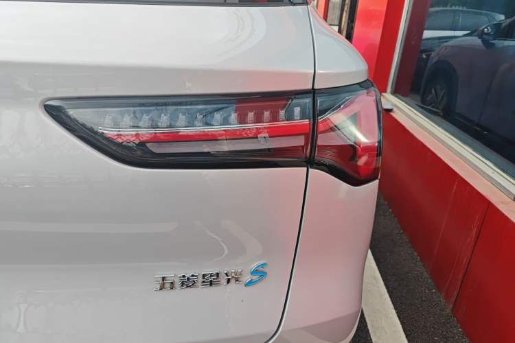 Used Wuling Xingguang S 2024 130 km Flagship Version