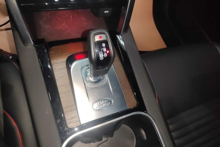 Used Land Rover Discovery Sport 2023 249 PS R-Dynamic SE Performance Tech Edition