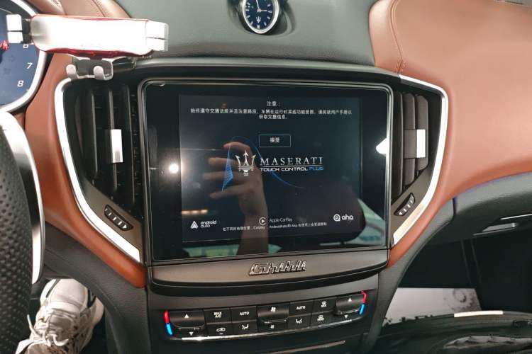 Used Maserati Ghibli 2019 3.0T Standard Version China VI Audio And AC Panel