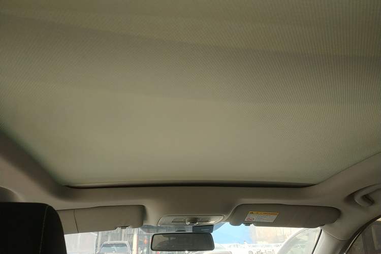 Used MG ZS 2020 Global Bestseller with 1.5L Engine Manual Transmission and a Massive 65-Inch Panoramic Sunroof Version
