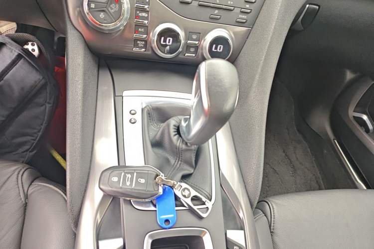 Used DS 5 2014 1.6T Luxury Edition THP200
