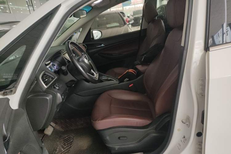 Used Buick GL6 2019 18T 6-Seater Connected Luxury Version China VI Standard