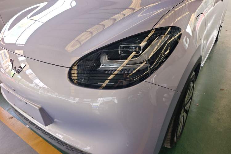 Used Wuling Bingo 2025 410 km Lingxi Deluxe Edition Left Front Headlight