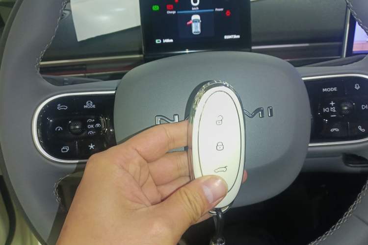 Used Dongfeng NAMMI 01 2024 New Edition 430 Plus Smart+
