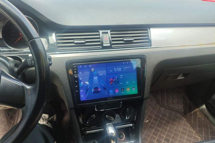 Used Volkswagen Bora 2014 1.6L Automatic Comfort Model Audio And AC Panel