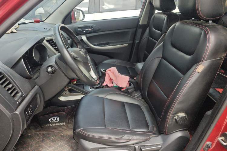Used CHANGAN CS35 2012 1.6L Manual Luxury Model China IV Standard Left Front Seat