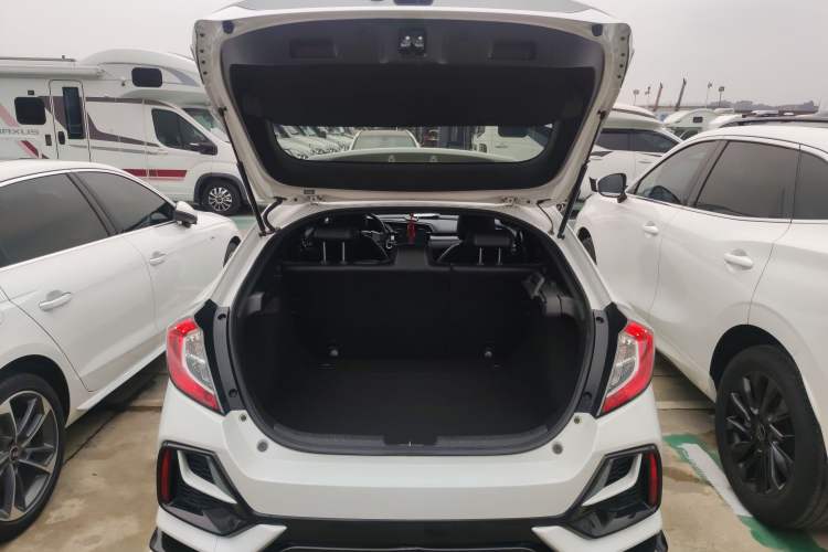 Used Honda Civic 2021 HATCHBACK 220TURBO CVT New Trendsetter