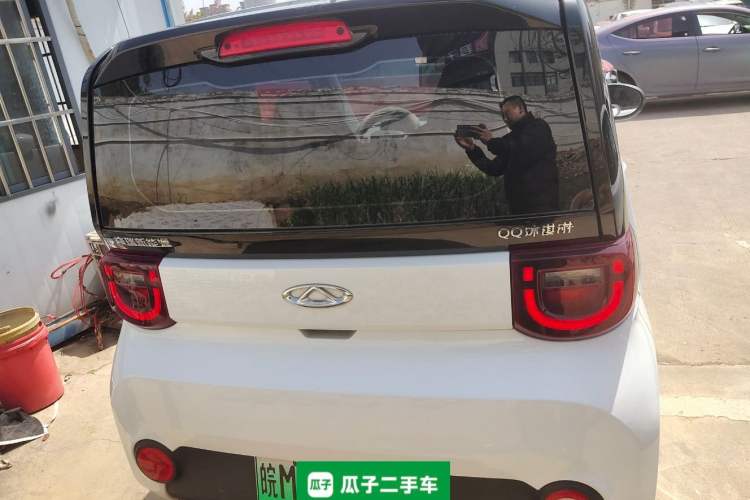 Used Chery New Energy QQ Ice Cream 2022 170km Sundae Phosphate Lithium-Ion