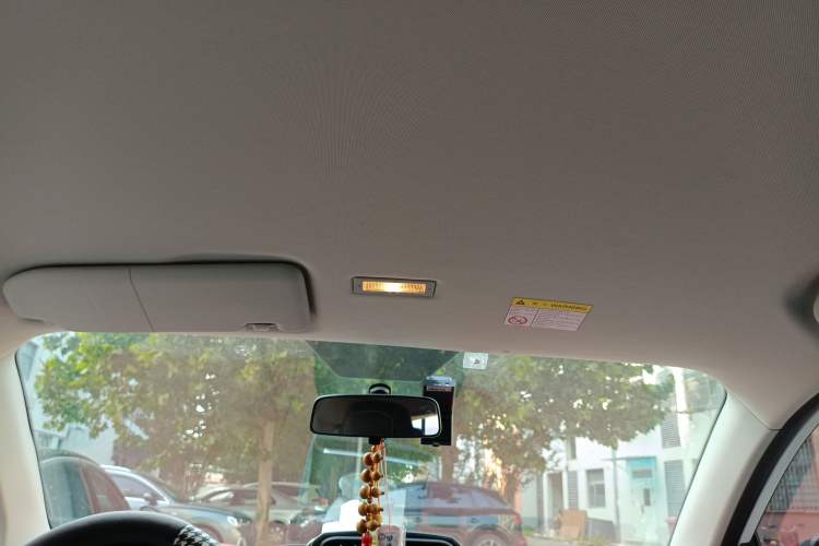 Used Roewe Clever 2022 311km QiQi BoBo Edition
