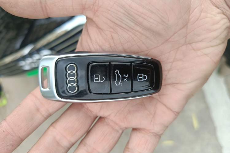 Used Audi A6L 2021 45 TFSI Prestige Elegant Edition Vehicle Key