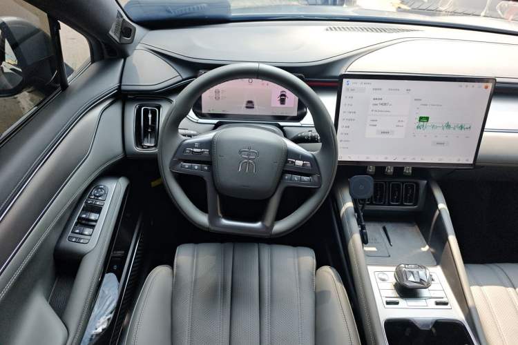 Used BYD Song L EV 2025 550 km Excellence Version