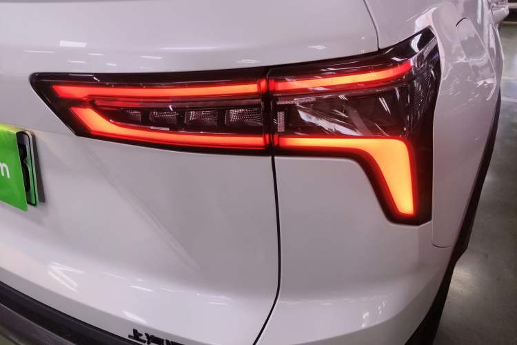 Used Chevrolet Equinox Plus 2024 155km ACTIV Ultimate Edition