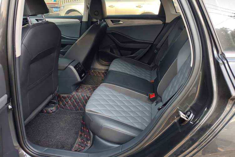 Used Volkswagen Sagitar 2023 300TSI DSG Excellence Edition
