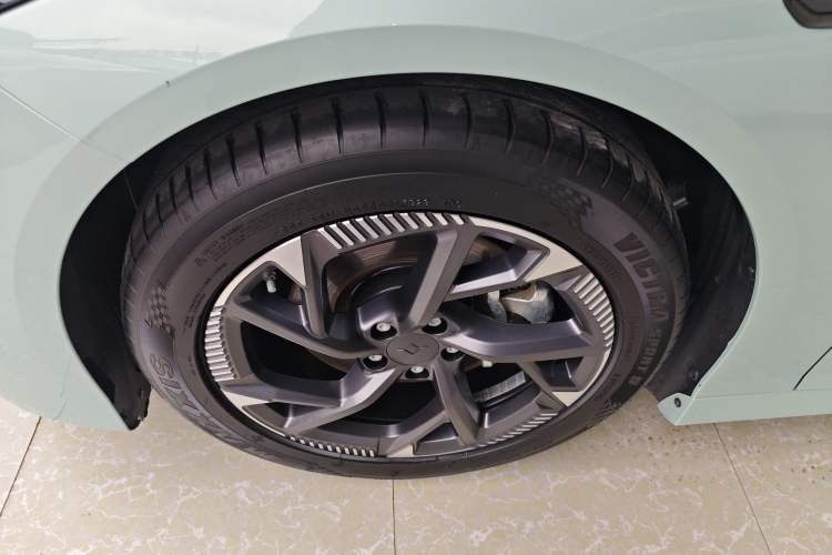 Used Hyptec GT 2023 560 Rear-Drive Seven-Wing Edition
