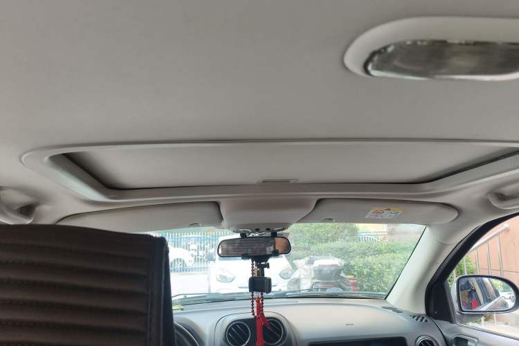 Used Jeep Compass 2014 2.4L four-wheel drive sport version