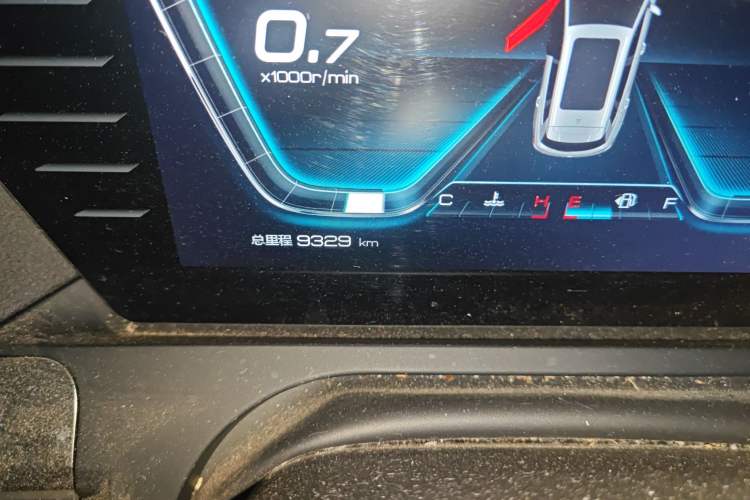 Used BYD Song Pro 2021 1.5T Automatic Elite Edition Odometer Close Up