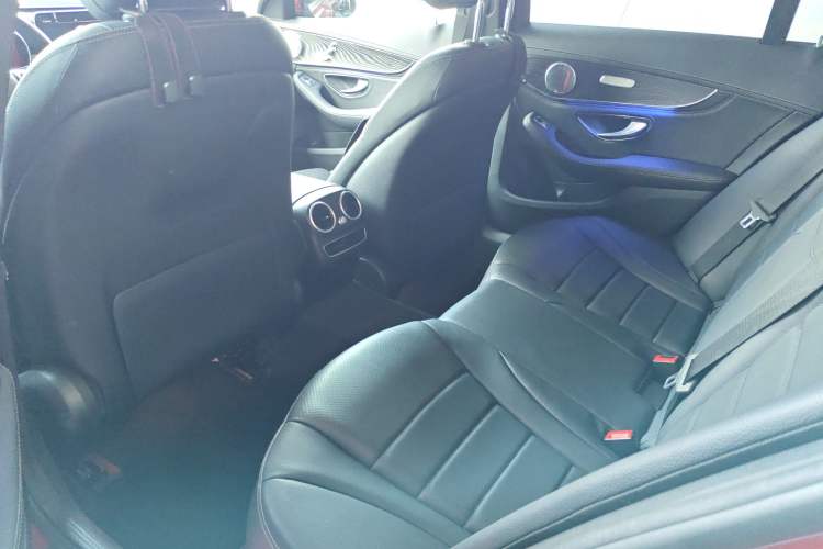 Used Mercedes-Benz C-Class 2019 C 180 L Fashion Edition Sport Version Left Rear Seat