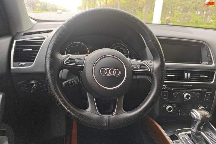 Used Audi Q5 2016 40 TFSI Technology Edition