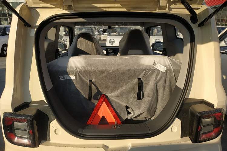 Used Geely Galaxy Panda 2025 210 km – Yuanqi Bear
