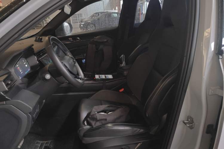 Used Lynk & Co 01 2023 1.5TD EM-F AM Left Front Seat