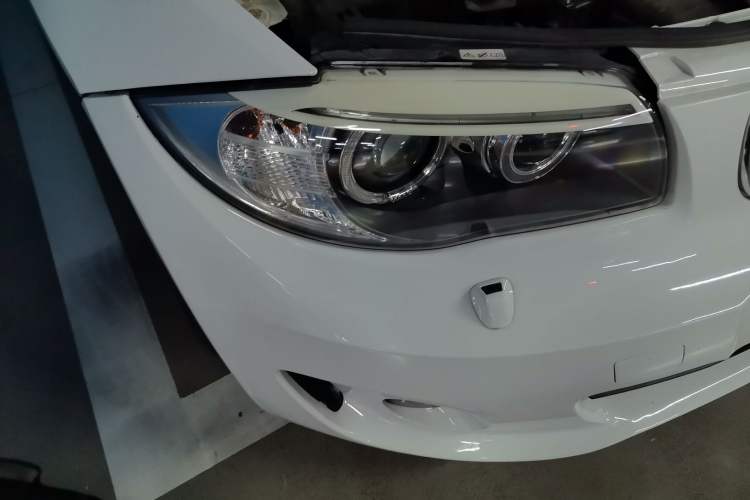 Used BMW 1 Series 2011 120i two-door coupe
