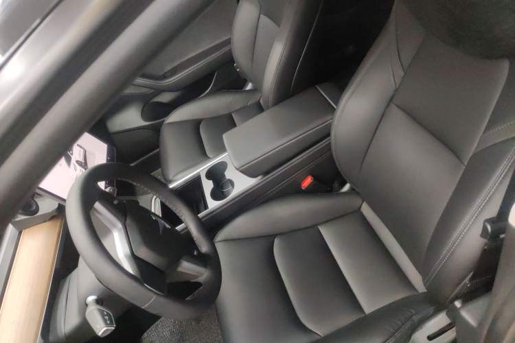 Used Tesla Model 3 2022 Rear-Wheel-Drive Version
