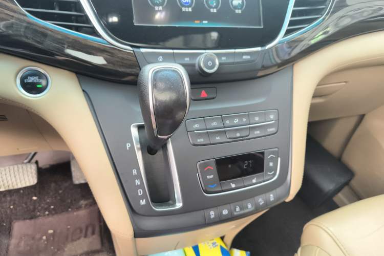 Used Buick GL8 2017 ES 28T Premium Version China V Standard
