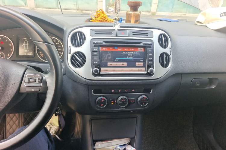 Used Volkswagen Tiguan L 2016 300TSI Automatic All-Wheel Drive Fashion Vision Edition
