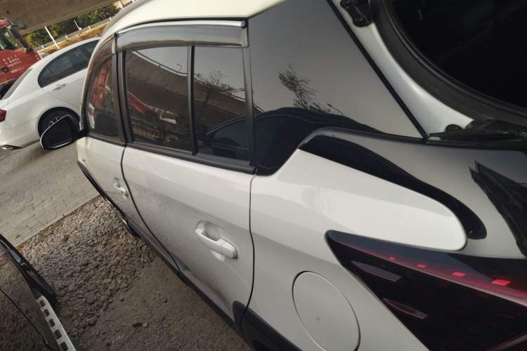 Used Toyota YARiS L Zhi Xuan 2022 X-Trail 1.5L CVT Leading PLUS Edition
