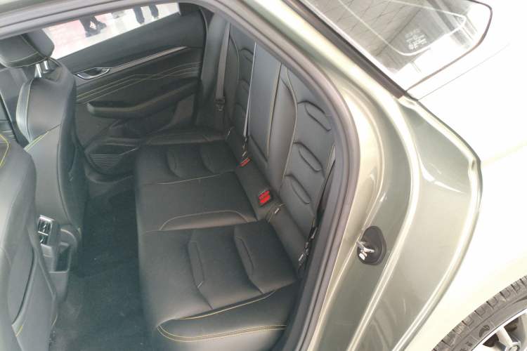 Used Geely Auto Preface 2023 1.5TD Fuyao Version
