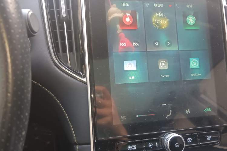 Used Roewe i6 MAX New Energy 2022 EV 600 Grand Touring Edition with Skyroof
