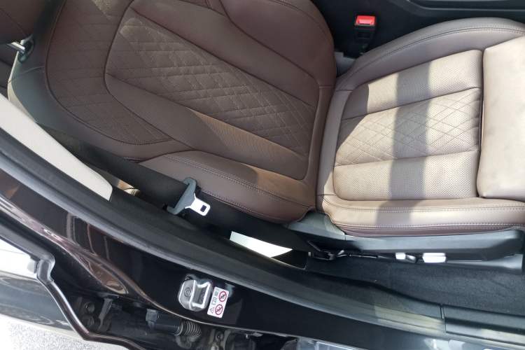 Used BMW iX3 2022 Leading Model Right Front Seat