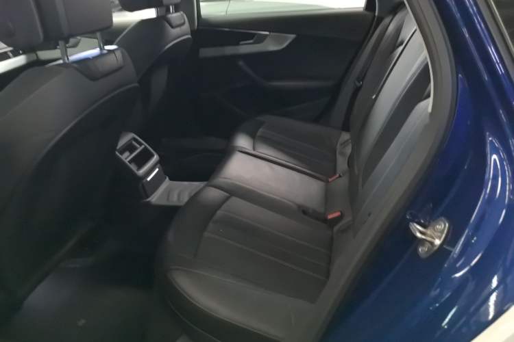 Used Audi A4L 2020 40 TFSI Fashion Dynamic Model Left Rear Seat