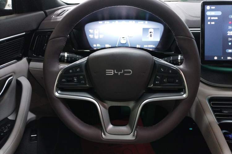 Used BYD Song PLUS New Energy 2025 EV 520km Premium Version
