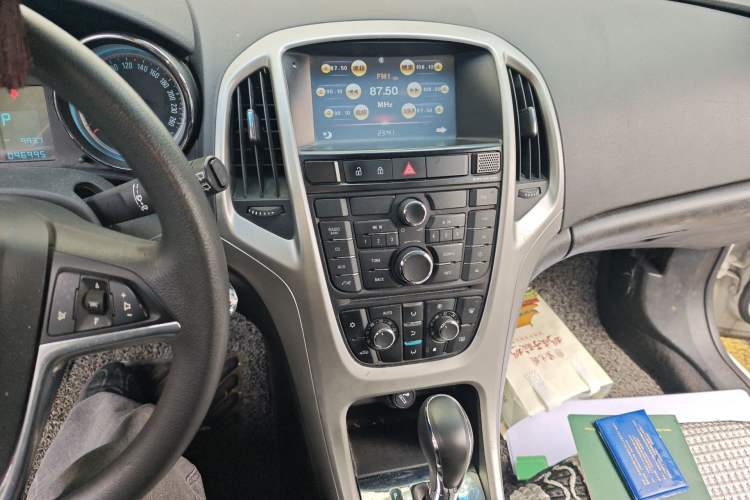 Used Buick GT 2012 XT 1.6L Automatic Fashion Edition
