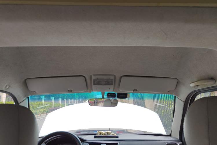 Used Jinbei New Hiace X30L 2016 1.5L Business Edition DLCG14 Headliner