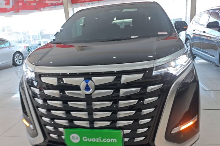 Used Denza D9 2024 DM-i 1050 Luxury Model Front