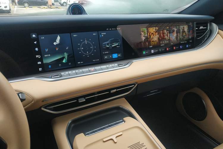 Used VOYAH FREE 2024 Ultra-Long Range Intelligent Driving Version
