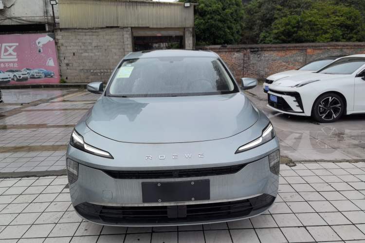 Used Roewe D6 2025 450 km Premium Edition Front