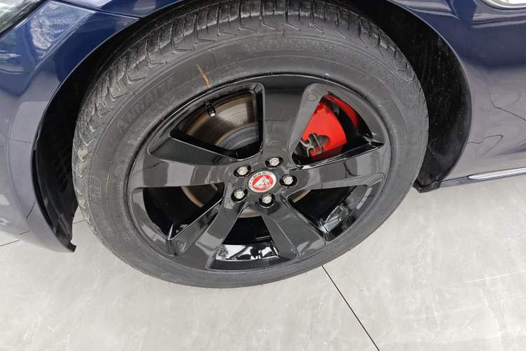 Used Jaguar XFL 2020 XFL 2.0T P200 Two-Wheel-Drive Elite Edition Exterior 4