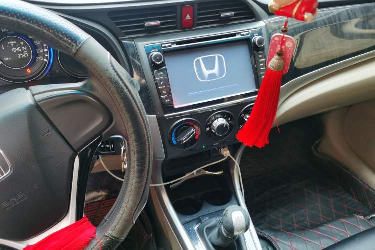 Used Honda Crider 2015 1.8L manual Comfort version
